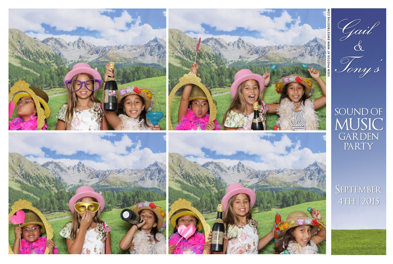 Alvarez Garden Party Photobooth (1)